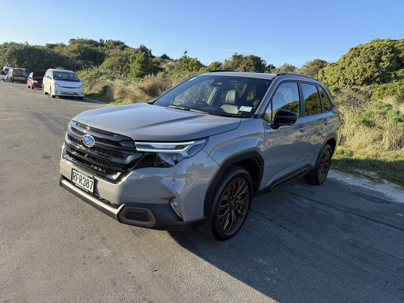 2025 Subaru Forester Hybrid AWD Sport Wagon CVT, photo 3