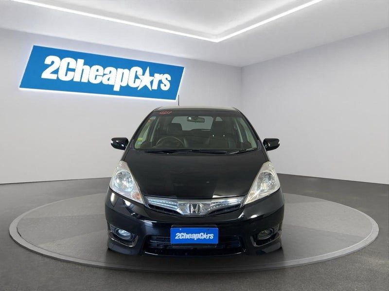 2013 Honda Fit SHUTTLE HYBRID, photo 2