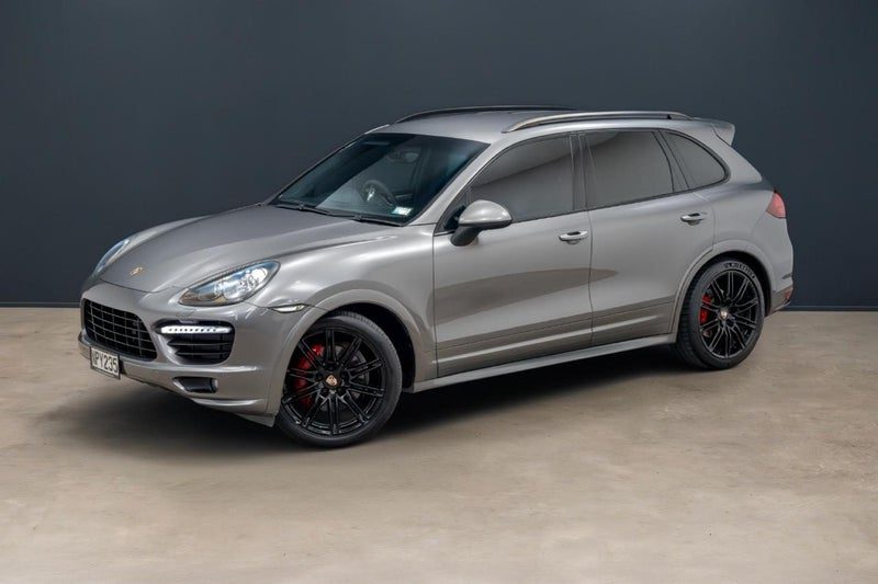 2012 Porsche Cayenne GTS 4.8P/4WD/8AT