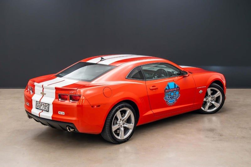 2010 Chevrolet Camaro SS, photo 2