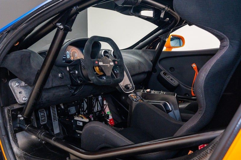 2017 McLaren 570S GT4, photo 3