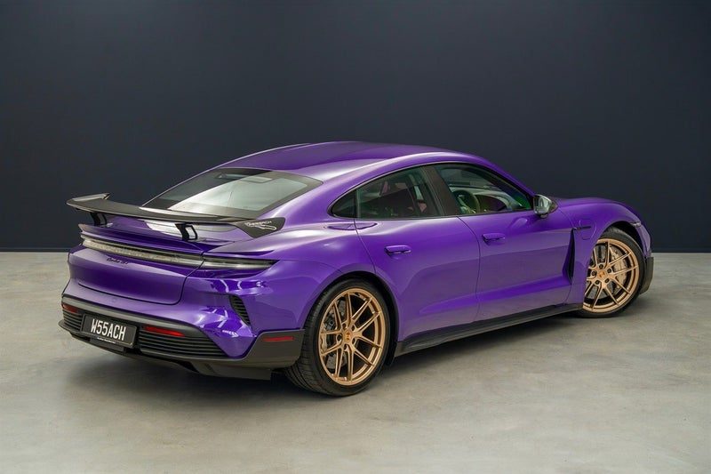 2025 Porsche Taycan TURBO GT, photo 2