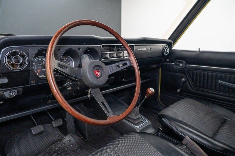 1972 Mazda RX2 Series II Sedan, photo 3