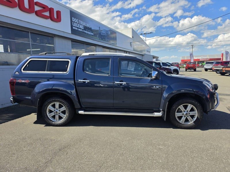 2017 Isuzu D-Max LS-T DC 3.0D/4WD/6AT, photo 3