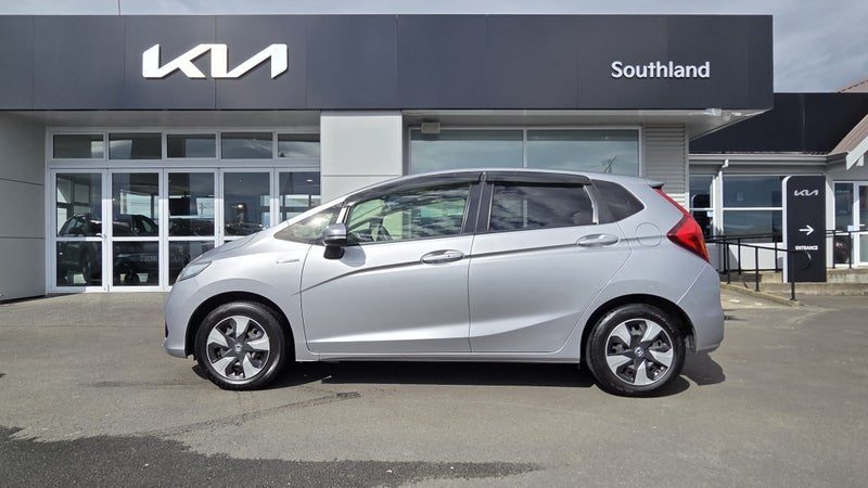 2018 Honda Fit HYBRID, photo 2