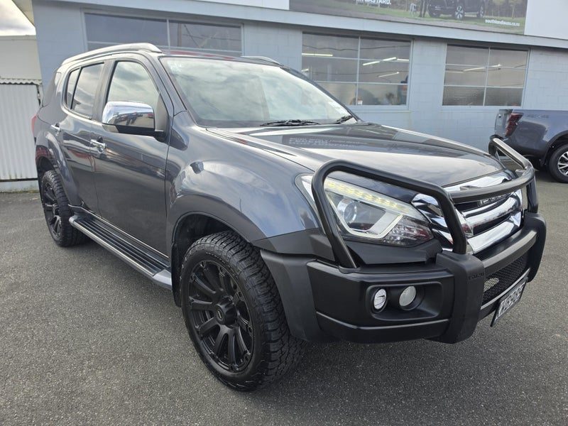 2017 Isuzu MU-X 4WD AUTO 3.0D/4WD, photo 2