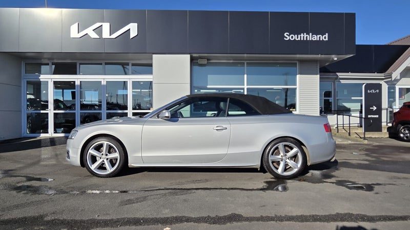 2010 Audi A5 Cabriolet 2.0TFSI QUATTRO, photo 2
