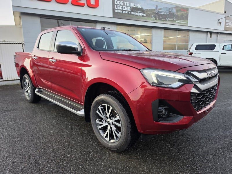 2026 Isuzu D-Max LS DC 3.0D 4WD, photo 2