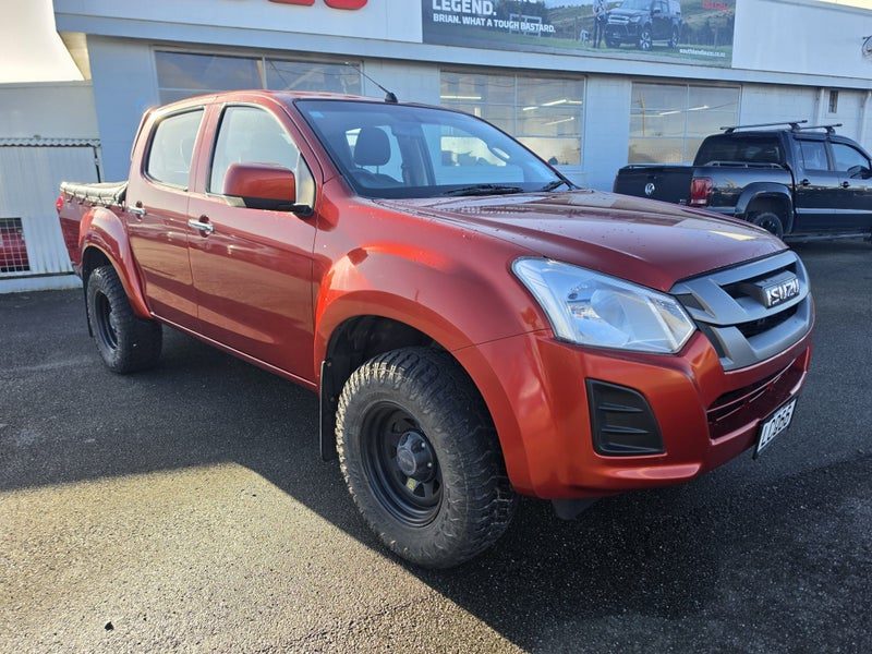 2018 Isuzu D-Max LX DC 3.0D/4WD/6AT, photo 2