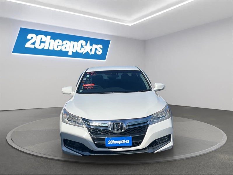 2015 Honda Accord HYBRID LX, photo 2