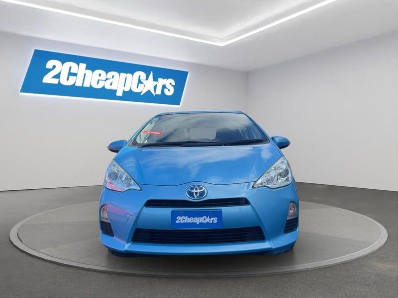 2014 Toyota Aqua S, photo 2
