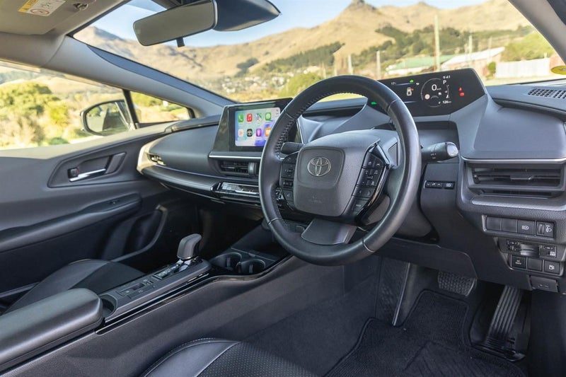 2023 Toyota Prius G, photo 2