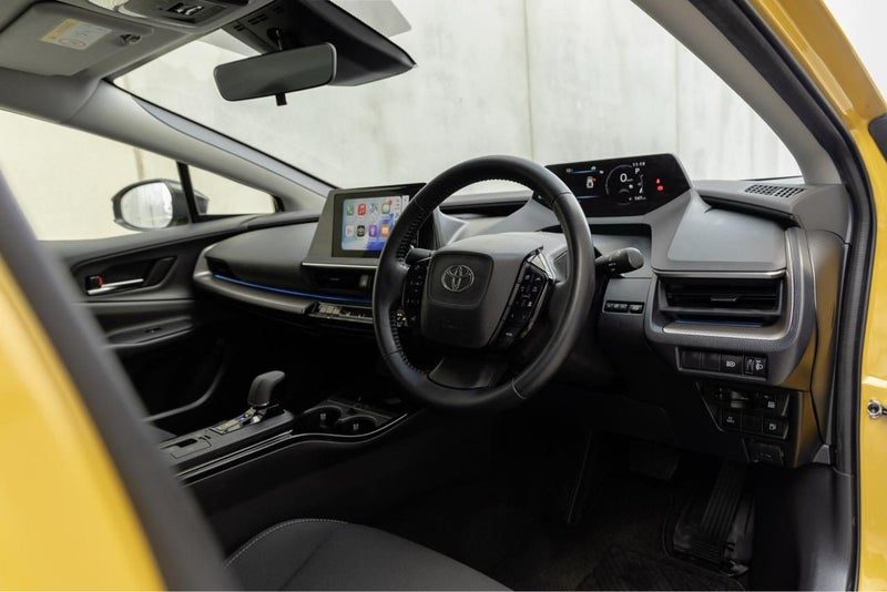 2023 Toyota Prius G, photo 2