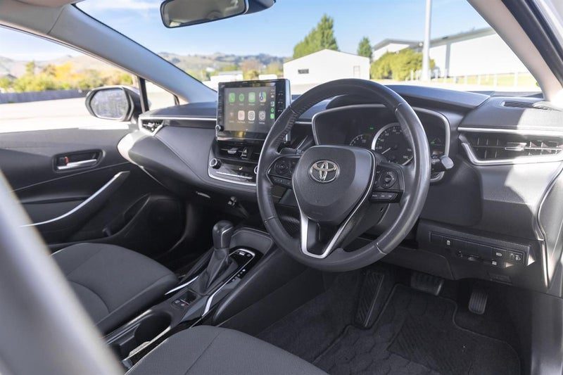 2020 Toyota Corolla Hybrid G, photo 2