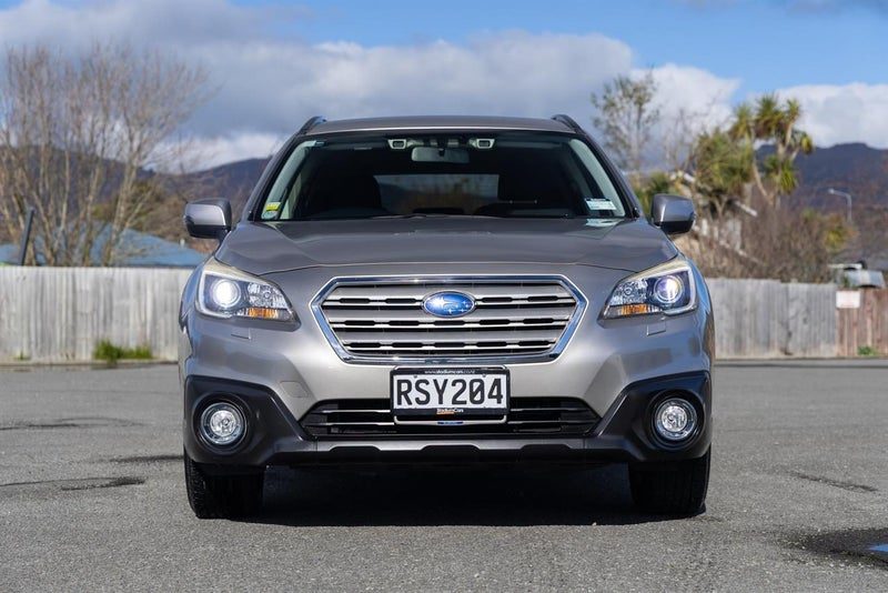 2015 Subaru Outback AWD, photo 3