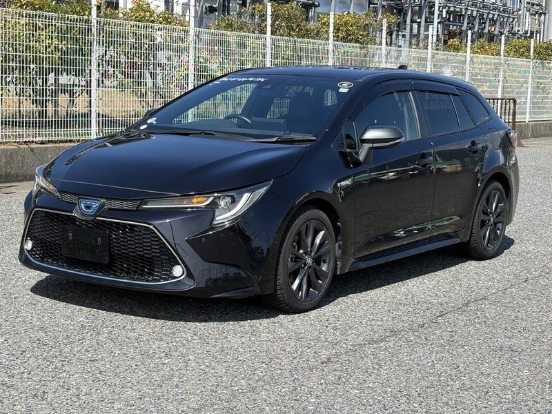 2020 Toyota Corolla Touring Hybrid WXB, photo 2