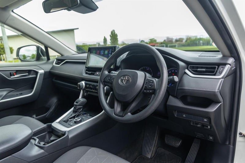 2019 Toyota RAV4 Hybrid X 4WD, photo 2