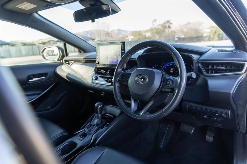 2021 Toyota Corolla Touring WXB, photo 2