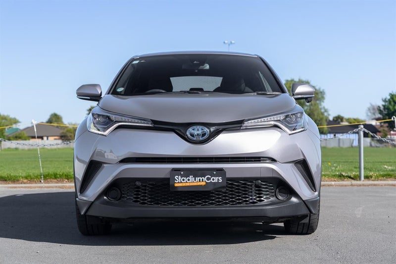 2017 Toyota C-HR (CHR) Hybrid S LED Package, photo 3