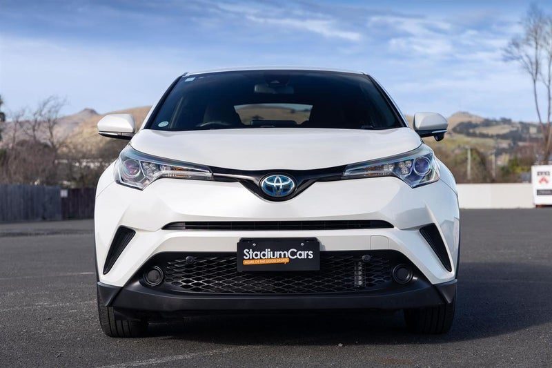 2017 Toyota C-HR (CHR) Hybrid S, photo 3