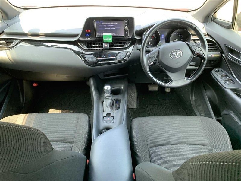2017 Toyota C-HR (CHR) Hybrid S, photo 3