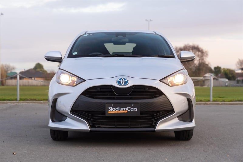 2021 Toyota Yaris Hybrid X, photo 3