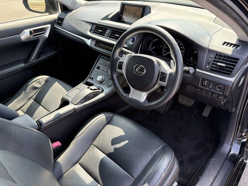2012 Lexus CT 200h VERSION L, photo 3