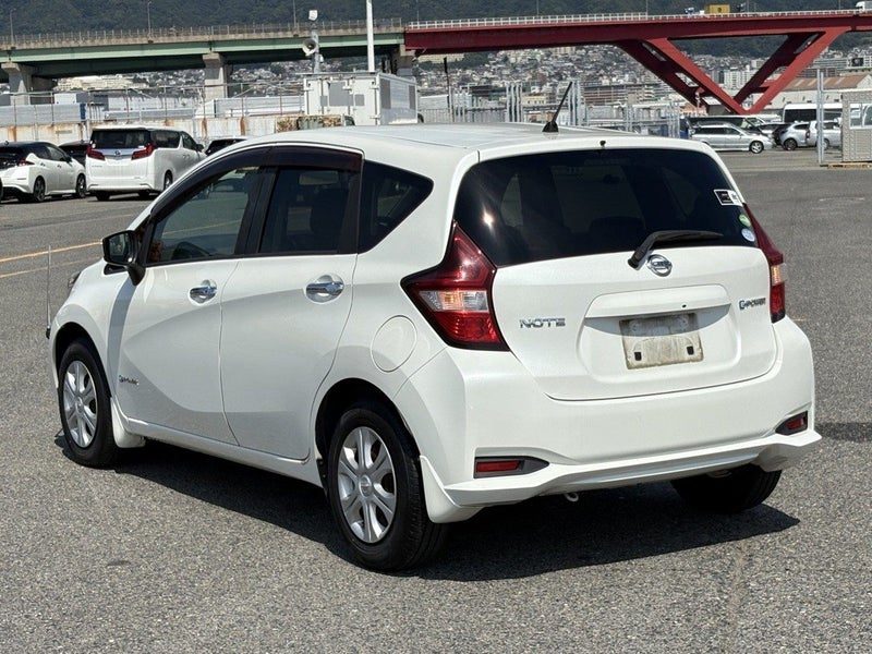 2016 Nissan Note E-POWER X, photo 3
