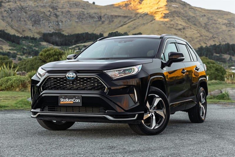 2021 Toyota RAV4 GZ PlugIn Hybrid 4WD, photo 3