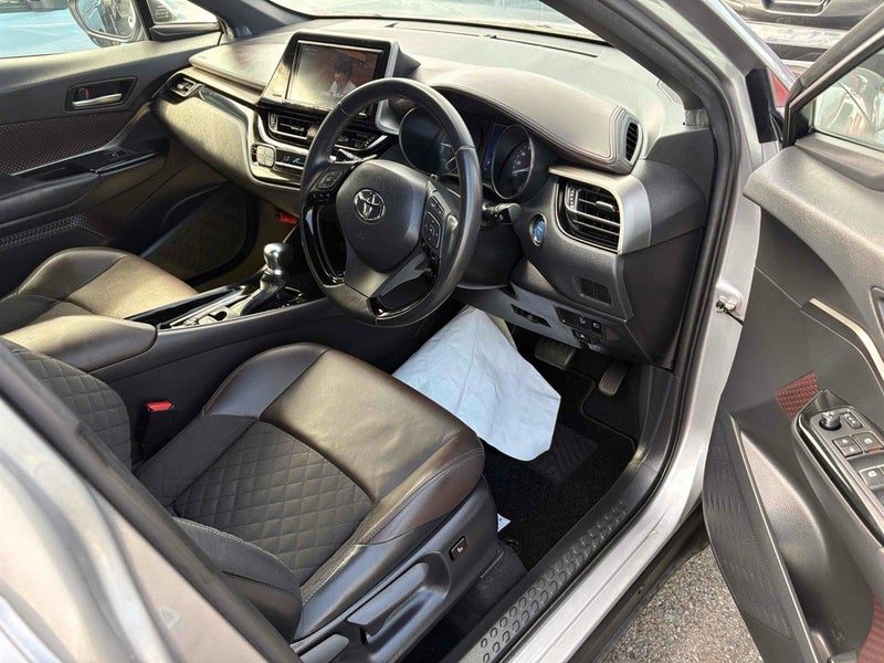 2017 Toyota C-HR (CHR) Hybrid G, photo 3