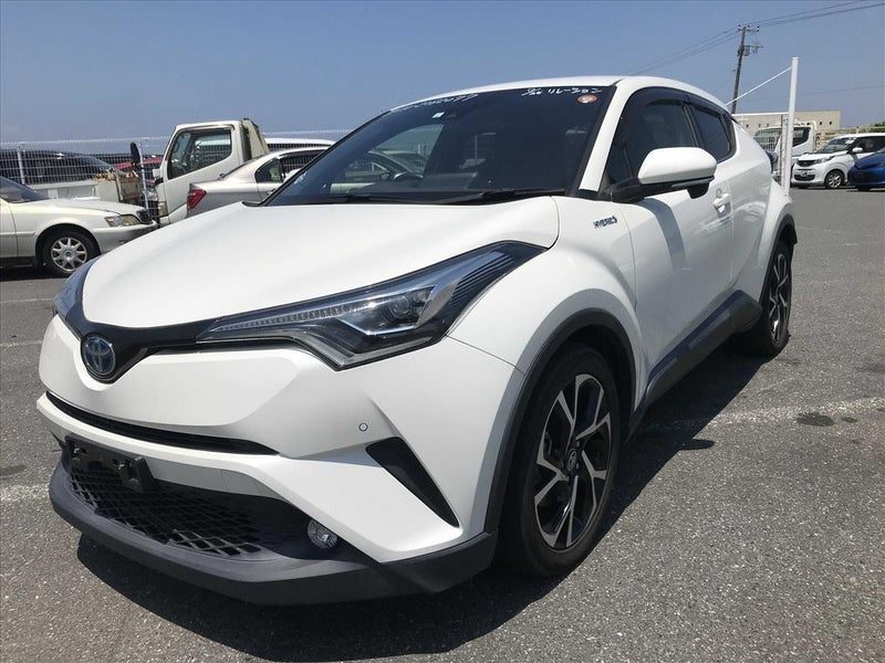2017 Toyota C-HR (CHR) Hybrid G, photo 2