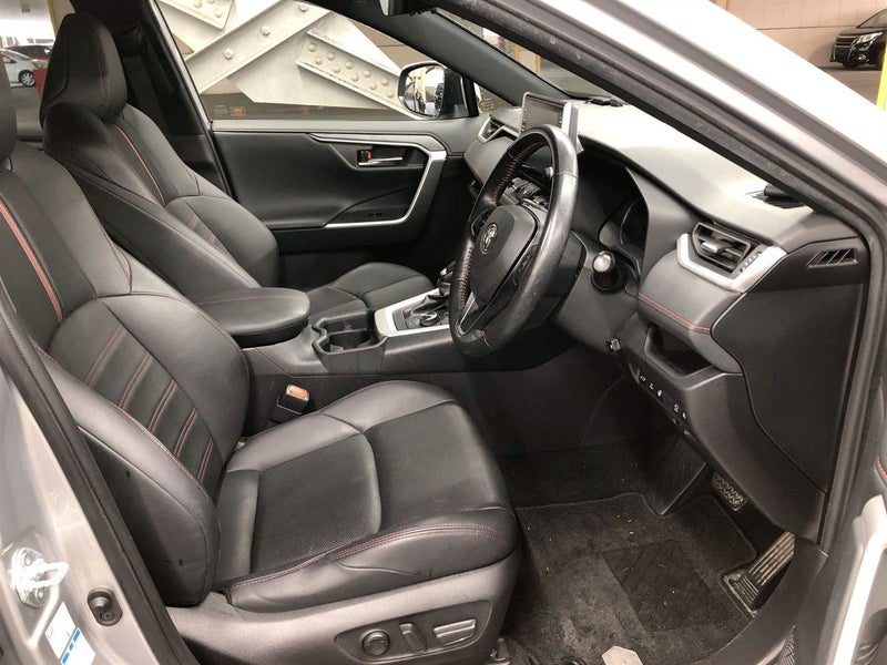 2021 Toyota RAV4 GZ PlugIn Hybrid 4WD, photo 3