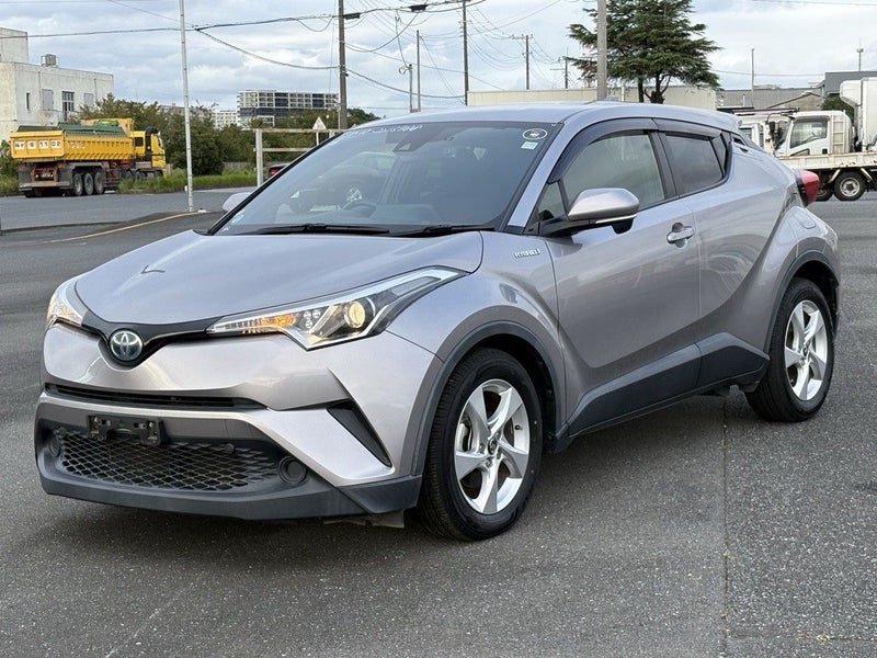 2017 Toyota C-HR (CHR) Hybrid S, photo 3