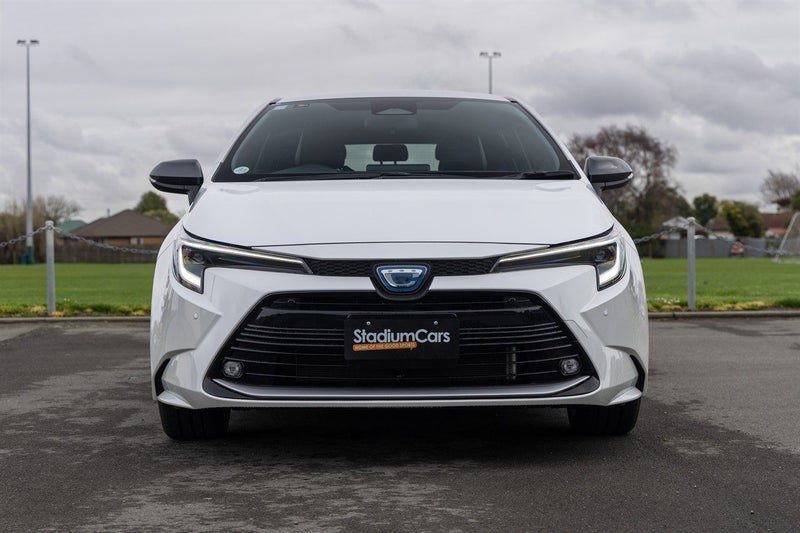 2025 Toyota Corolla Touring Hybrid WXB, photo 3