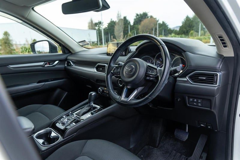 2017 Mazda CX-5 20S PROACTIVE, photo 2
