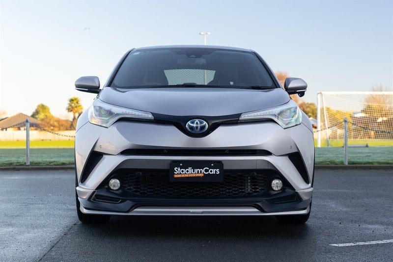 2017 Toyota C-HR (CHR) Hybrid G, photo 3