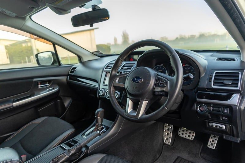 2015 Subaru XV 2.0i-L EyeSight 4WD, photo 2