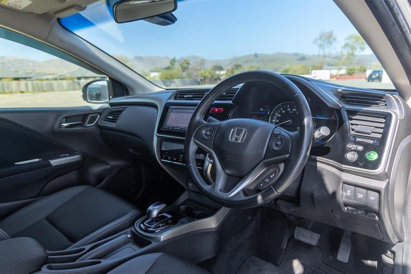 2015 Honda GRACE Hybrid EX, photo 2