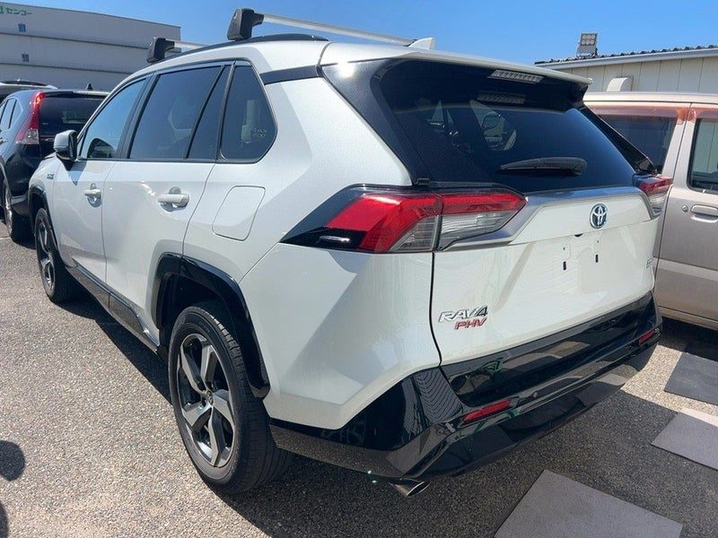 2021 Toyota RAV4 GZ PlugIn Hybrid 4WD, photo 2