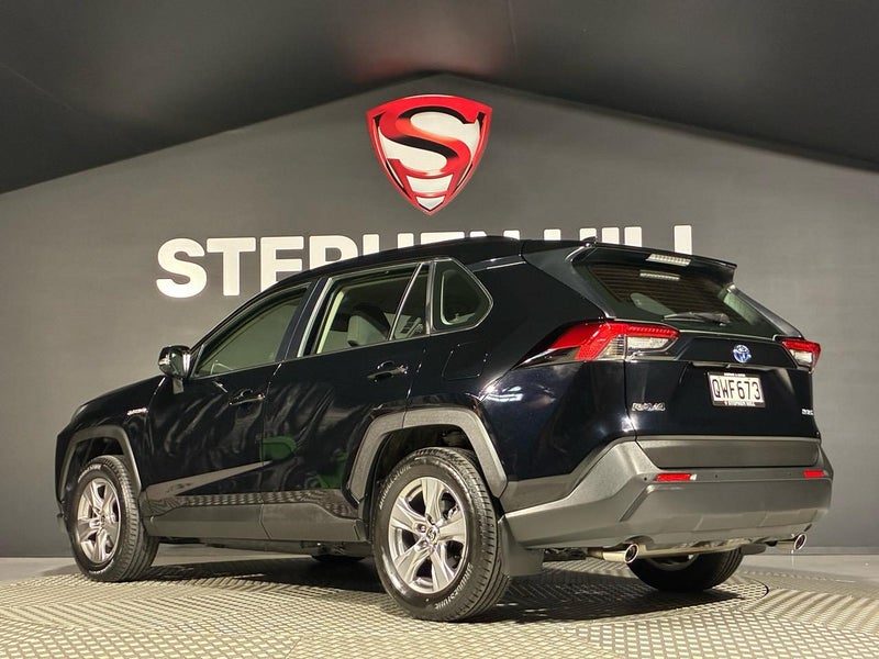 2024 Toyota RAV4 GX HYBRID, photo 3