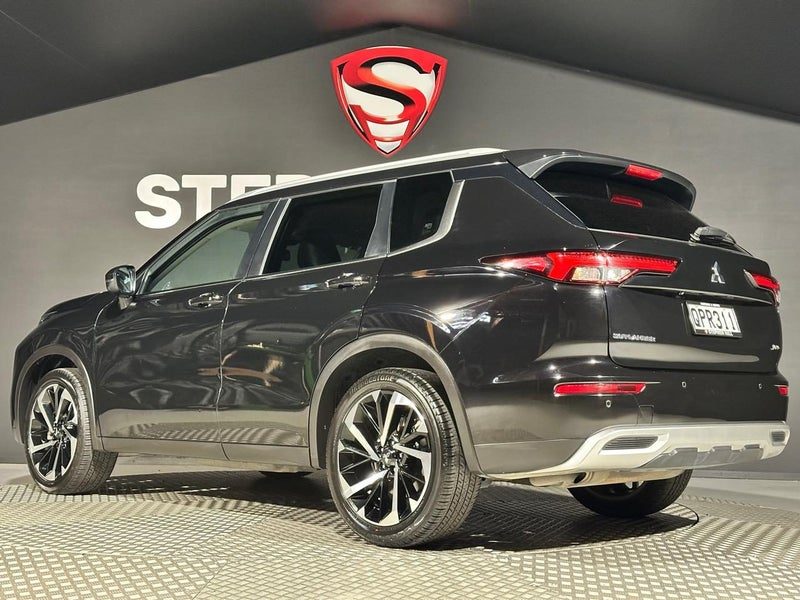 2024 Mitsubishi Outlander XLS, photo 3