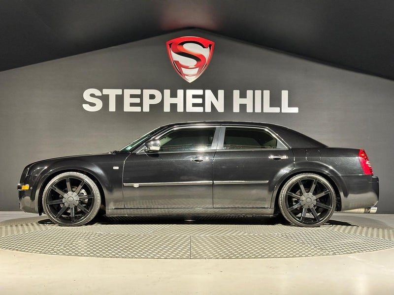 2011 Chrysler 300C 5.7 V8, photo 2