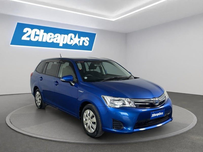 2013 Toyota Corolla Fielder Hybrid G, photo 3