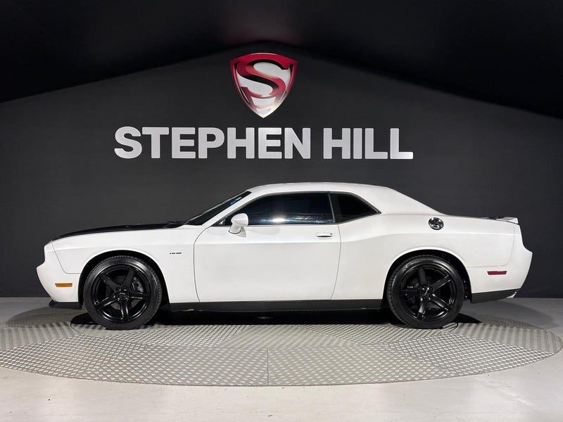 2014 Dodge Challenger R/T Plus, photo 2