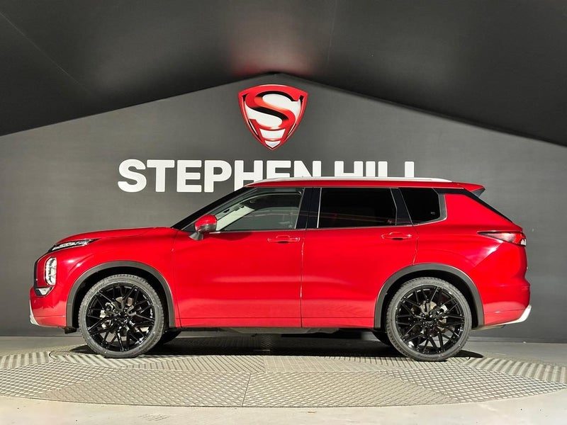 2024 Mitsubishi Outlander VRX AWD, photo 2