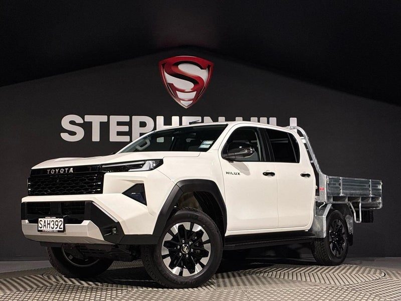 2026 Toyota Hilux SR5 4WD