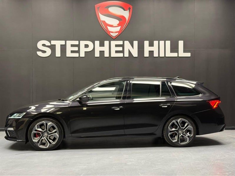 2022 Skoda Octavia RS Wagon, photo 2