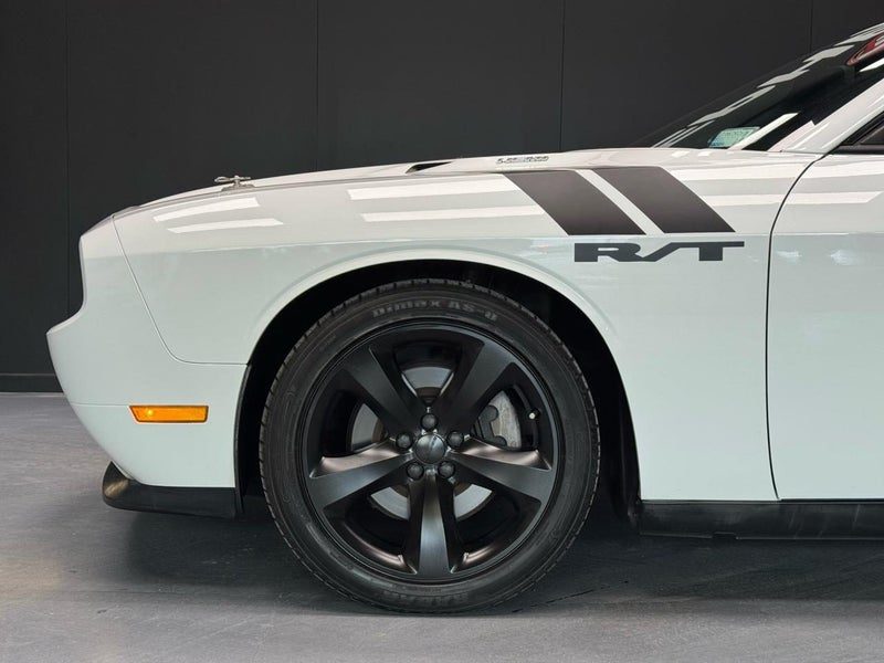 2012 Dodge Challenger R/T, photo 3
