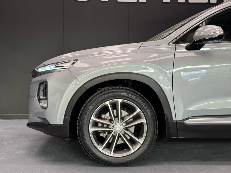 2019 Hyundai Santa Fe Limited, photo 3