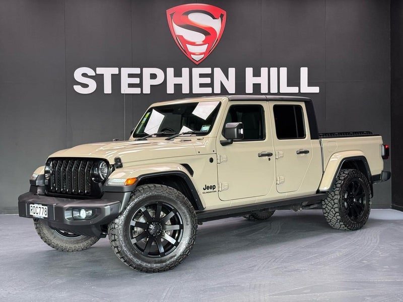 2023 Jeep Gladiator Night Eagle